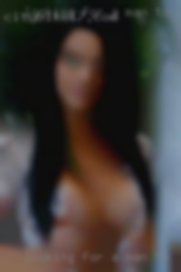 looking for a man to hot naked fuck me