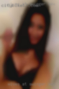 wives at swinger sex swingers clubs