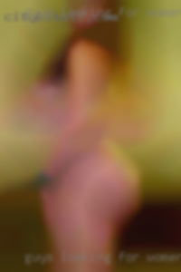 guys looking for women pussy on a getaway