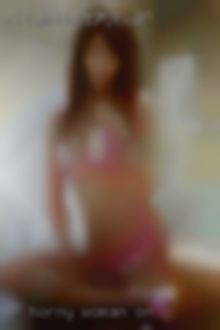 horny woman on a fuck prowl