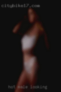 hot male looking to naked girls thread