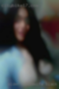 older housewife black pussy MFM fucking