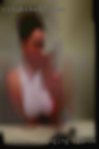 over  swinging blonde milfs